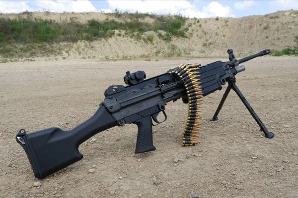 m249
