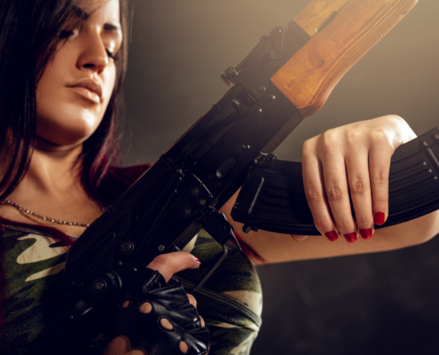 attractive woman shooting range las vegas