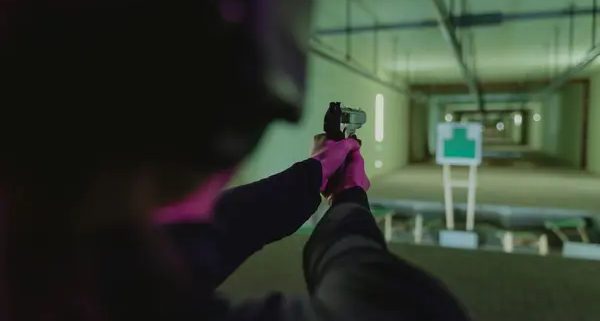 how to build a consistent handgun training routine for better accuracy