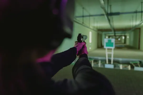 how to build a consistent handgun training routine for better accuracy